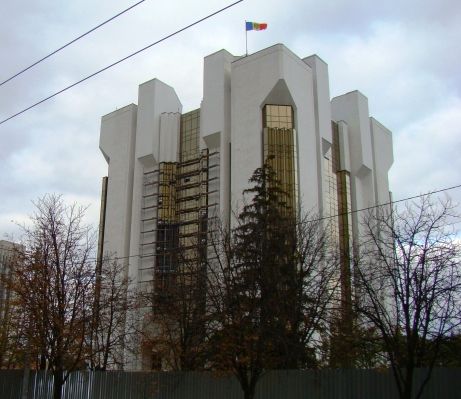 Curtea Constituțională a Republicii Moldova a decis vineri, 4 martie 2016, că alegerea președintelui ţării în Parlament este neconstituțională. Foto: archiva.flux.md