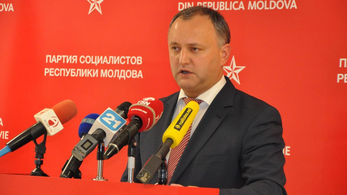 Președintele nou-ales al Republicii Moldova, Igor Dodon, va insista pe organizarea alegerilor anticipate în 2017. Foto: oficial.md