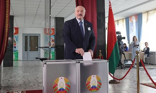 Лукашенко не считает протесты катастрофой.