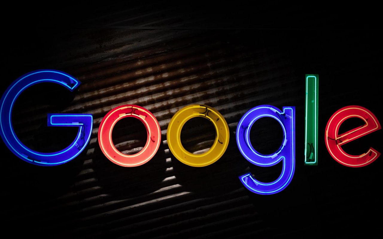 Google выделила $20 млн на исследования ответственного использования ИИ в сферах экономики и госуправления.
