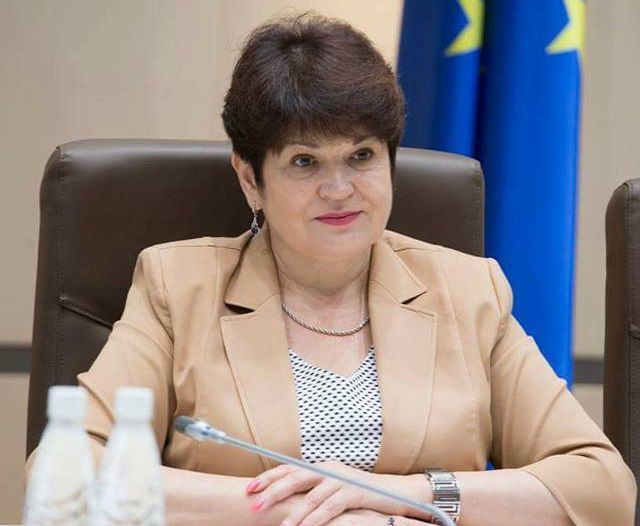 Femei în politică: PD propune schimbarea raportul de subvenționare