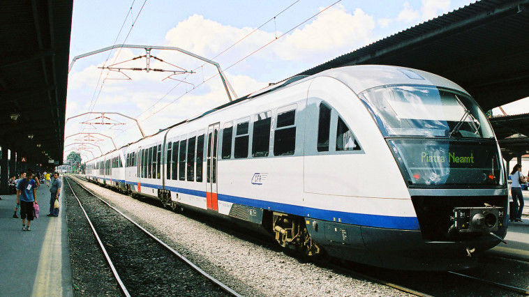 Studenţii şi elevii moldoveni care învaţă în România pot veni gratis cu trenul în Moldova, pentru a merge la vot. Foto: eurocars.ro