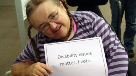 Oamenii cu dizabilități mintale îşi vor putea exercita dreptul la vot. Foto: west-info.eu