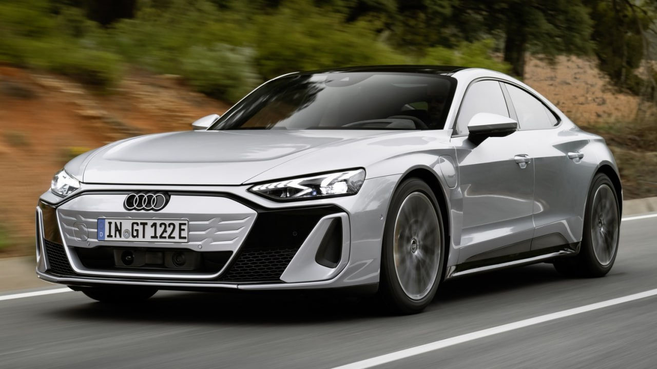 Audi показала новый электрокар на базе Porsche.
