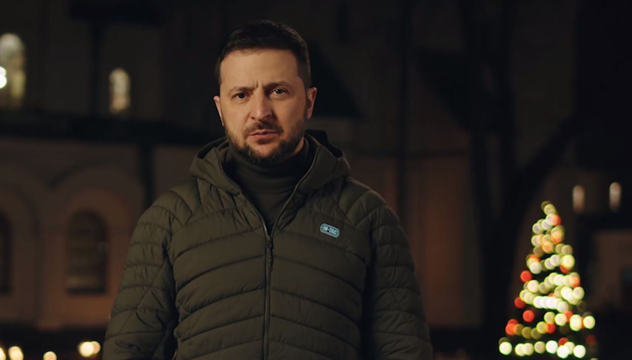 Зеленский: Зимние праздники мы встречаем в непростых обстоятельствах.