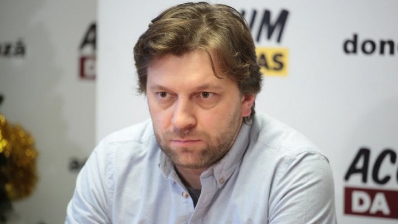 Алайба призвал медиков рассказывать СМИ о своих проблемах.