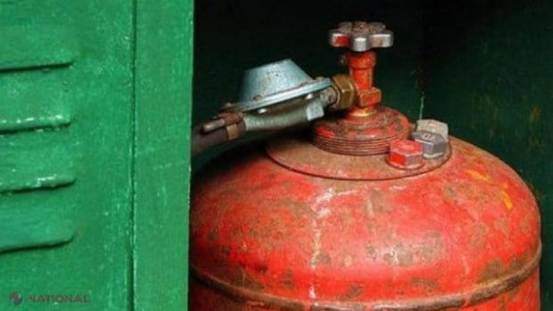 В Окнице из-за взрыва газового баллона пострадала пенсионерка.