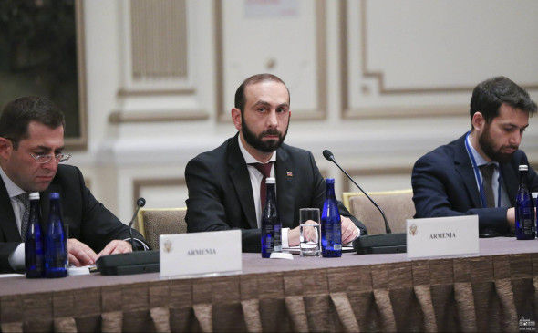 Министр иностранных дел Армении Арарат Мирзоян.