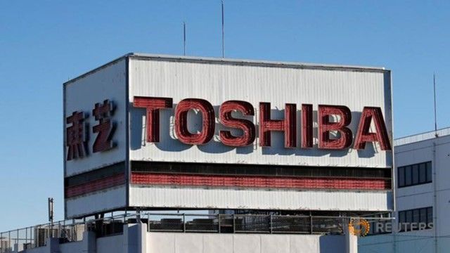 Toshiba готовится продать часть основного бизнеса.