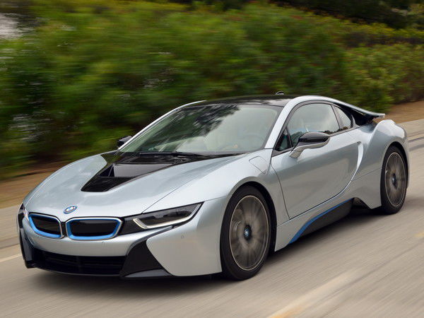 Новые очки позволят владельцам BMW получать различную другую информацию в реальном времени.