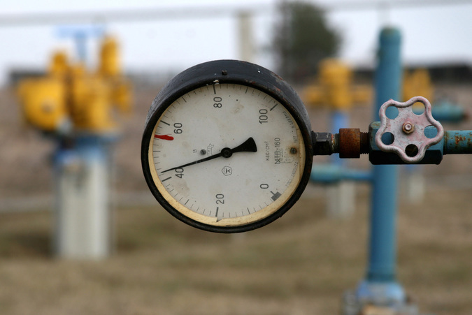 В украинских хранилищах запасов газа хватит только до апреля.