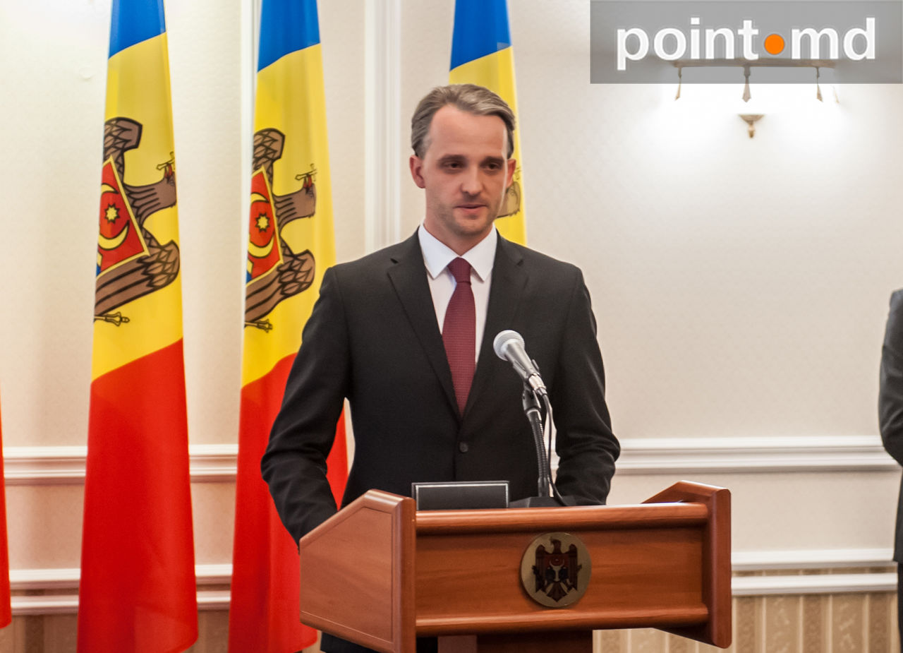 Ministrul Apărării depune astăzi jurământul. Detalii