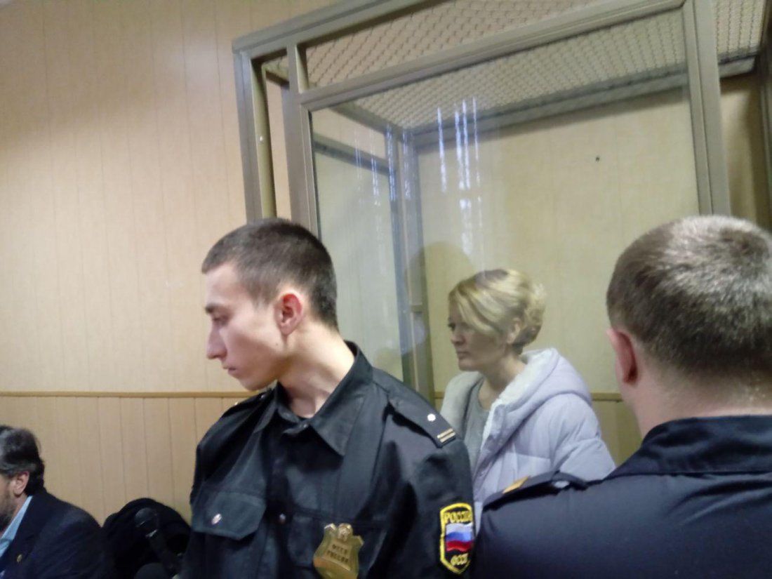 Ленинский районный суд Ростова-на-Дону отправил Шевченко под домашний арест на 1 месяц и 25 суток.