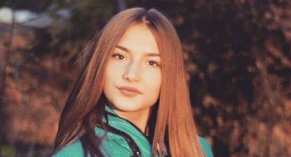 Подозреваемый утверждает, что не участвовал в избиении девушки, а лишь был свидетелем.