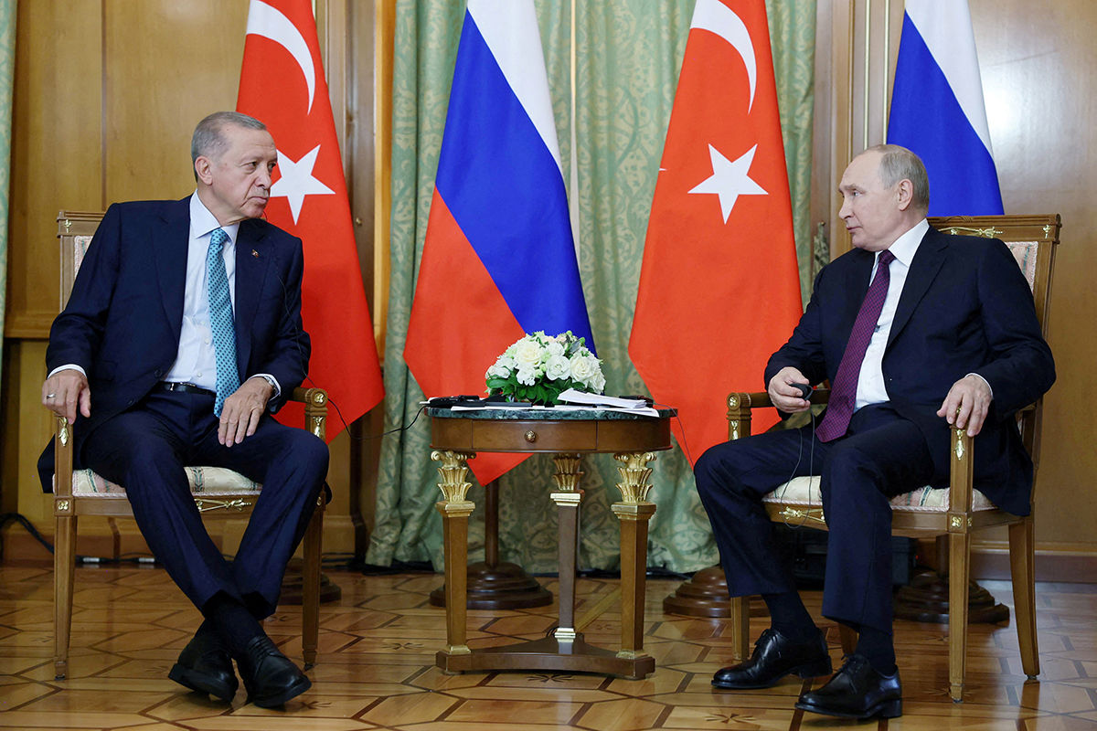 Путин и Эрдоган не договорились о возобновлении зерновой сделки.