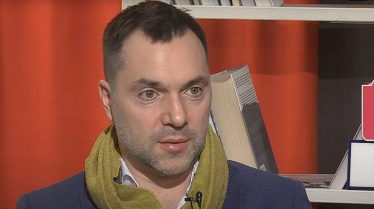 Арестович: Войска РФ зашли в стратегический тупик, мы их сдвинули