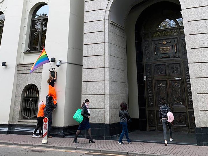 В Москве задержали двух участниц Pussy Riot. Фото: theins.ru.