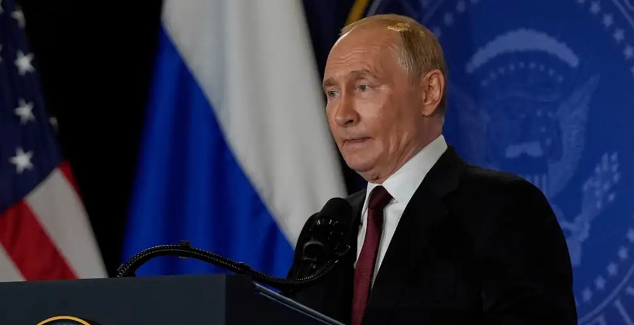 CBS: Путин также выдвинул требования сделать русский язык официальным в Украине.