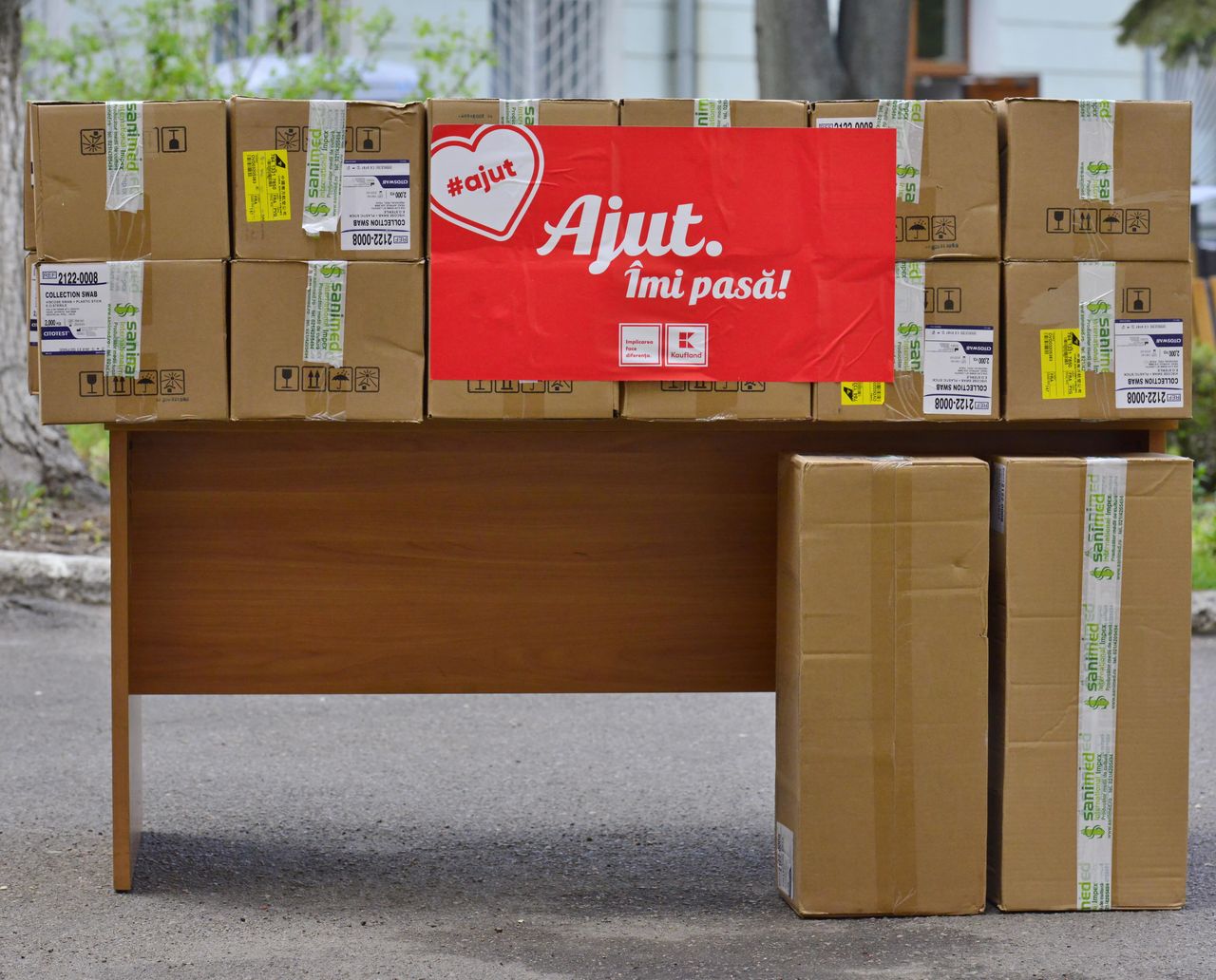 Компания Kaufland передала мэрии Кишинева 5000 тестов для выявления COVID-19.