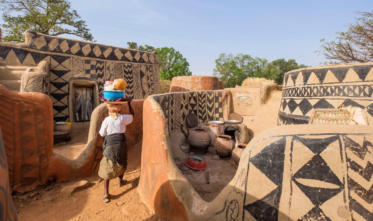Casele unice dintr-o țară africană, distruse din cauza schimbărilor climatice.