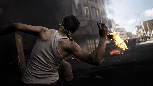 Ambasada Turciei din Danemarca, atacată cu cocktailuri Molotov. Foto: Ozy