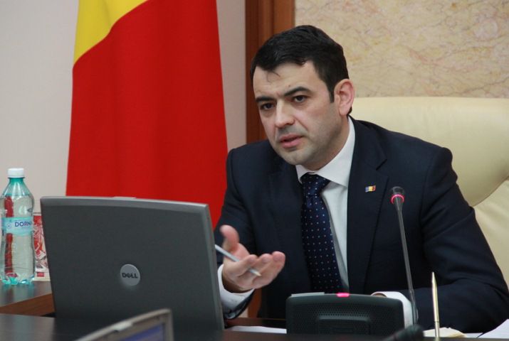 "До тех пор, пока соблюдаются законы и Конституция, люди могут поступать как хотят."  Фото: newsmoldova.md