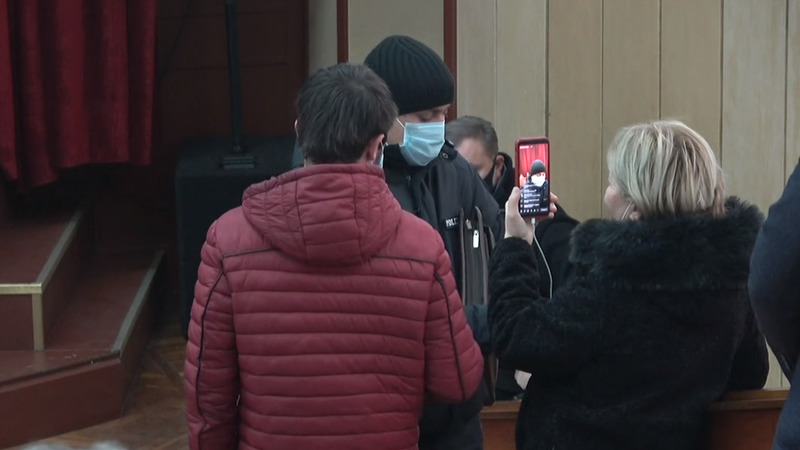Скандал в мунсовете Кишинева: для обеспечения порядка пригласили полицию.
