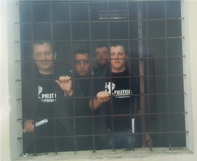 У Рошко в политической схватке три оппонента, а у Амберберга – четыре. Фото: left.md