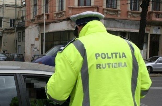Un șofer din România a fost amendat de trei ori în 10 minute, pe o distanță de doar un kilometru. 
