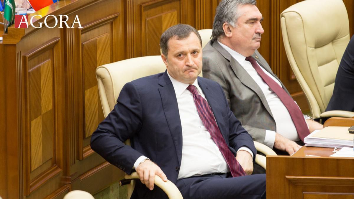 Filat riscă 15 ani de închisoare.