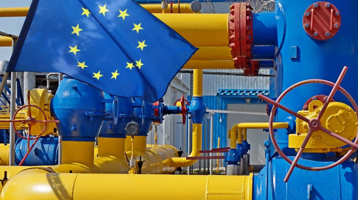 FT: Евросоюз планирует увеличить лимит цены на газ, чтобы предотвратить кризис зимой.
