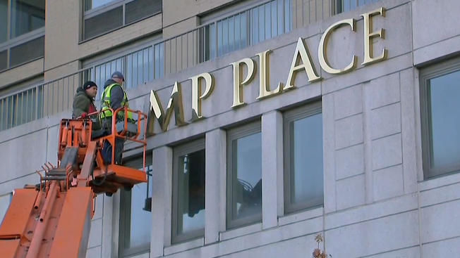 Жители комплекса раскритиковали Трампа за нетолерантность.