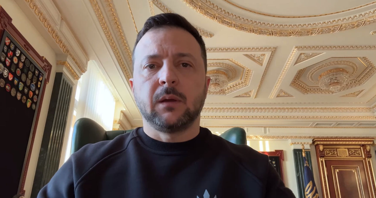 Зеленский: На фронте наши позиции удалось стабилизировать.