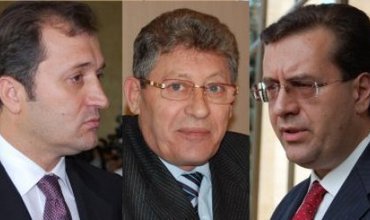 В опросе, который проводился в сентябре и октябре, приняли участие 1200 человек. Погрешность составляет +/- 3%.