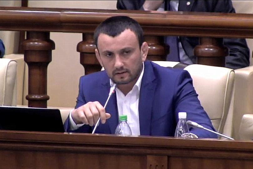 И.о. президента Федерации дзюдо Молдовы, депутат парламента Корнел Дудник.