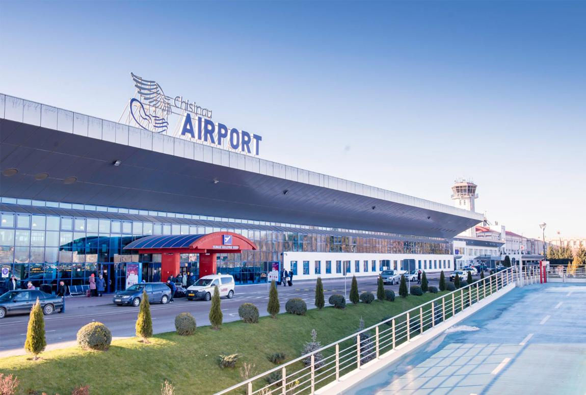 Autorii alertelor false cu bombă de la Aeroportul Chișinău, încă neidentificați.