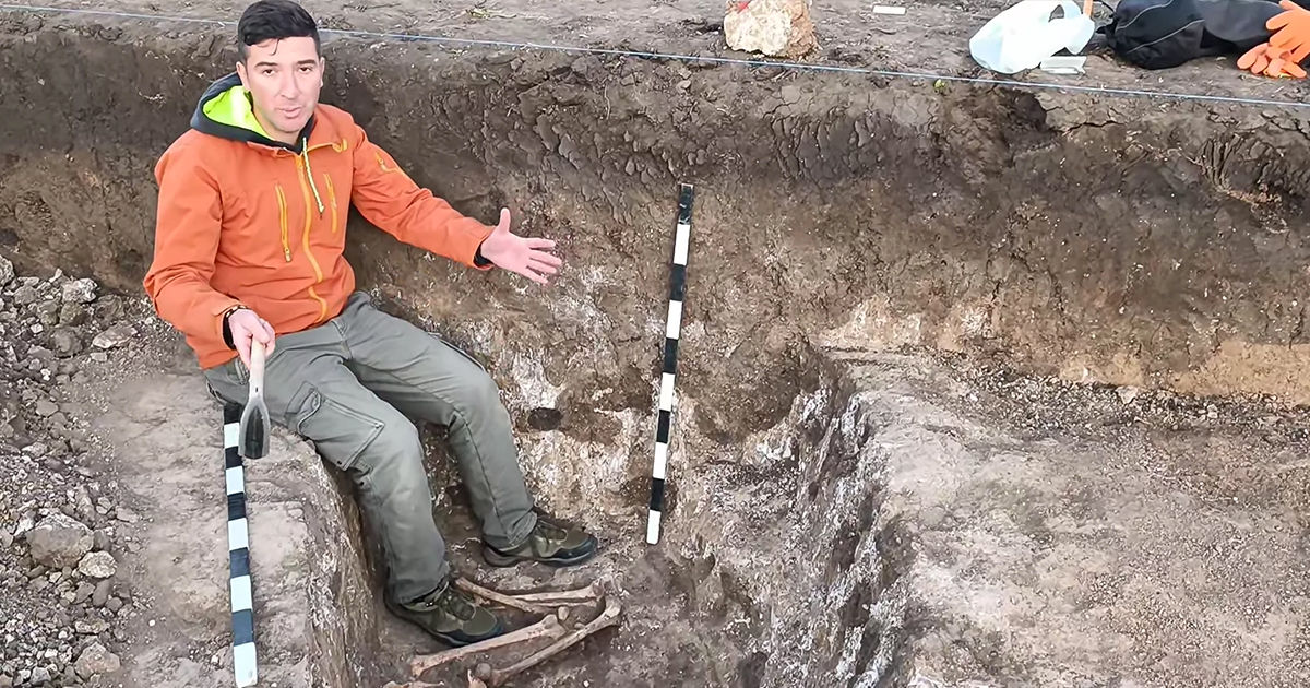 Un mormânt din epoca de bronz, descoperit în nordul Moldovei.