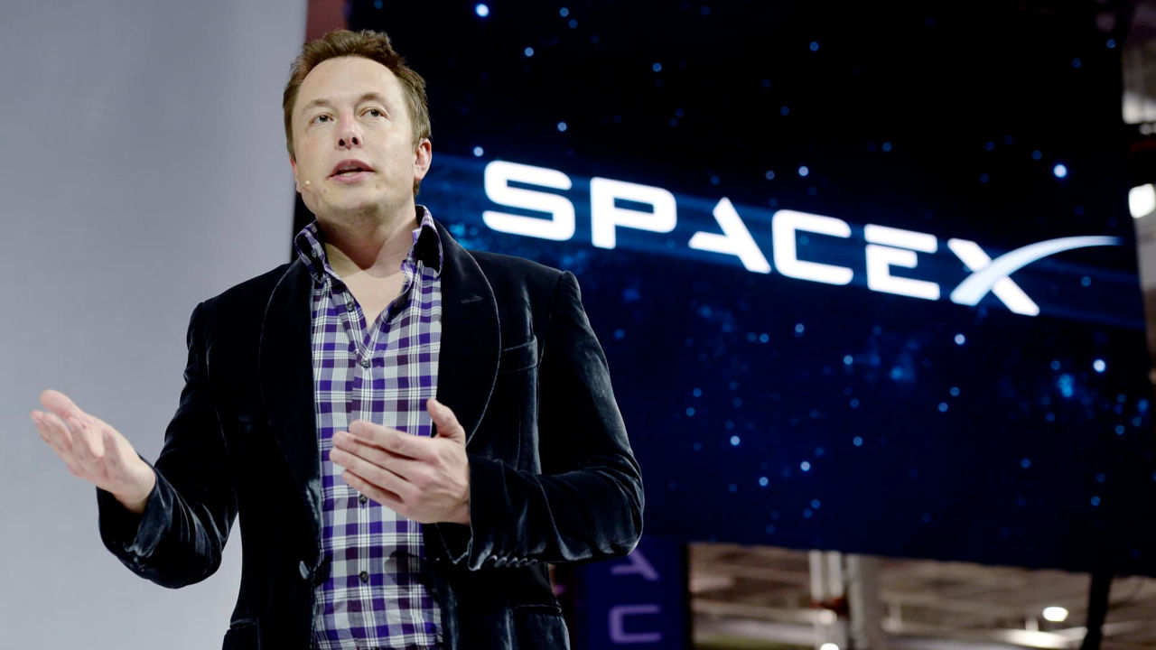 SpaceX și xAI participă la o competiție a Pentagonului pentru dezvoltarea de drone controlate vocal.