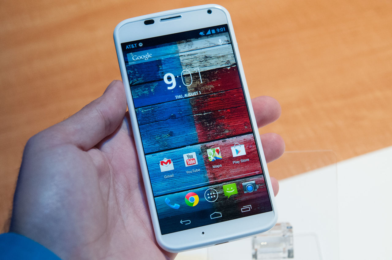 Compania din China a cumpărat Motorola de la Google în 2014 însă va renunţă la acest brand.