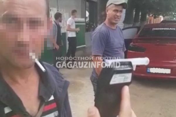 Жители Конгаза вызвали полицию, чтобы усмирить местного лихача. Фото: gagauzinfo.md.