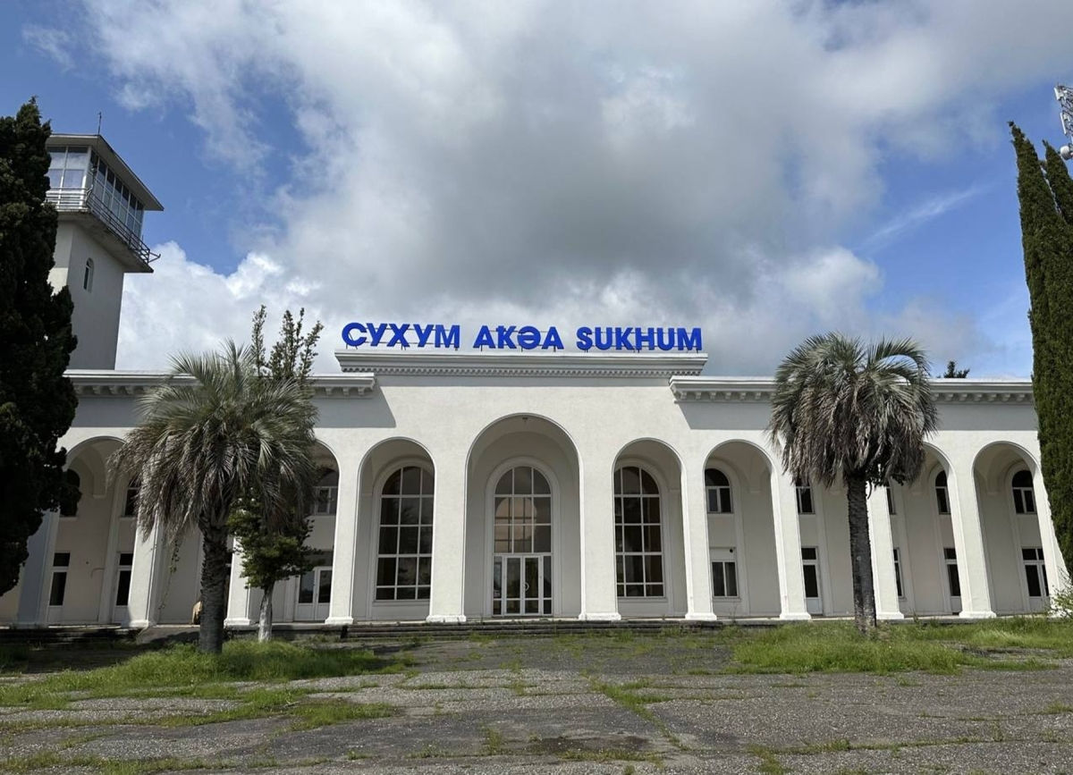 Rusia a reluat zborurile regulate cu Abhazia nerecunoscută.