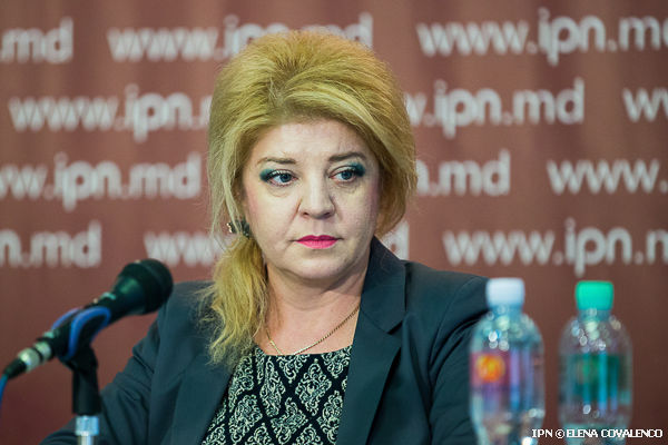 Начальник департамента Министерства окружающей среды Светлана Болокан.
