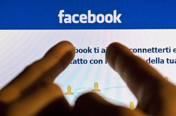  Persoanele ambiţioase şi organizate prezintă un risc mult mai mic de a fi dependente de Facebook.