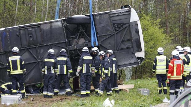 Autocarul, cu destinatia Berlin, apartine unei firme de transport din  Romania si venea de la Iasi.  Foto: romaniatv.net