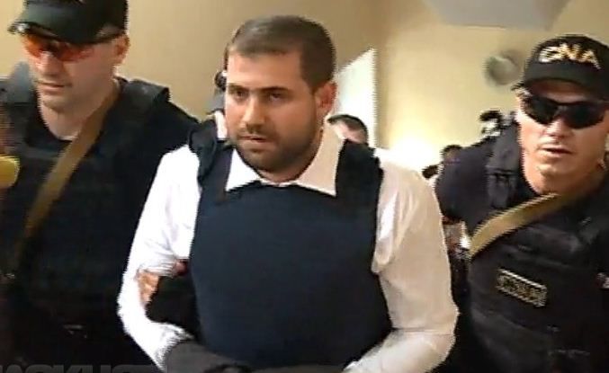 Илана Шора оставили под домашним арестом еще на 30 дней.