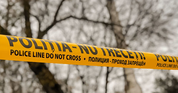 В Яловенах на берегу озера обнаружили мертвого пастуха.
