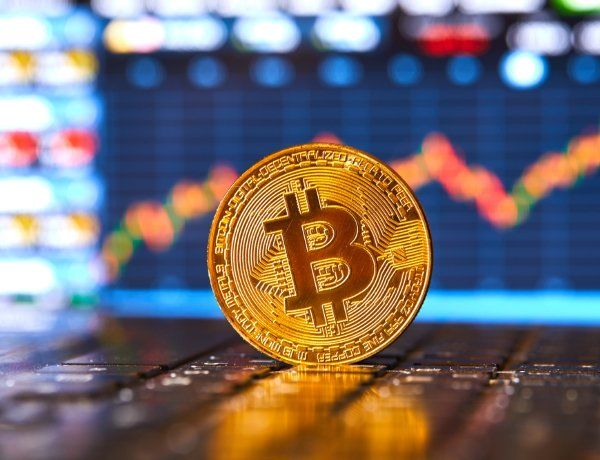 Стоимость биткойна выросла до $42,1 тыс.