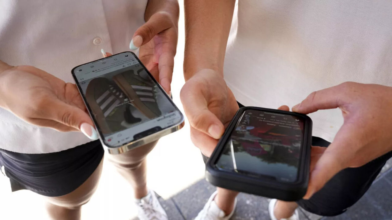 Finlanda restricționează utilizarea telefoanelor în timpul școlii.