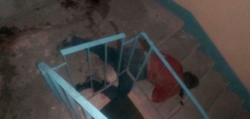 Cadavrul unui bărbat, depistat în scara unui bloc de la Ciocana. Foto: today.md