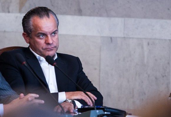 Ghimpu, Candu, Timofti, Streleț și Filat sunt cei care-i aduc la putere pe Dodon și Usatîi